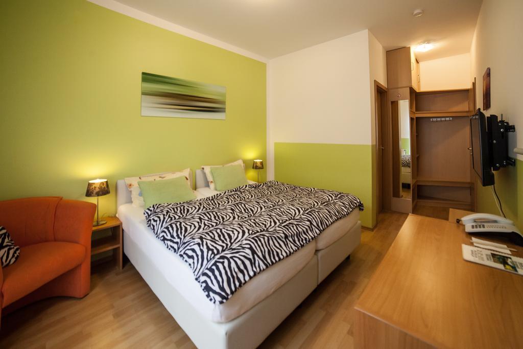 Am Gutspark Apartment Leipzig
